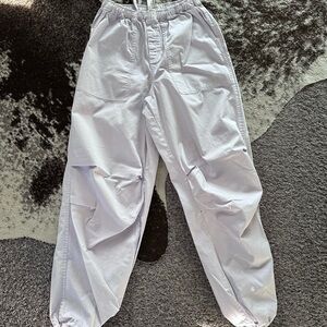 Abercrombie & Fitch Lavender Cargo Pants – Size XS